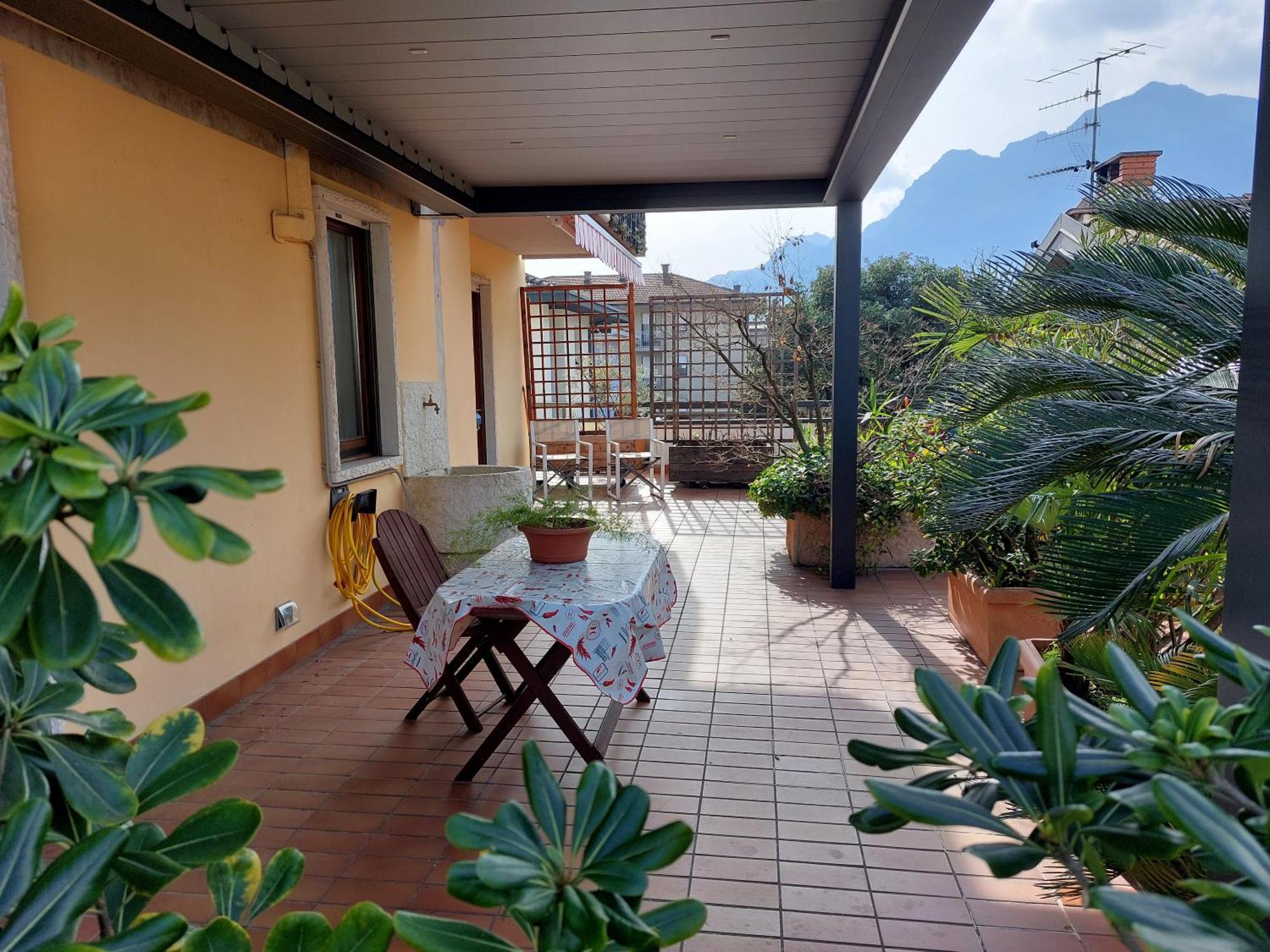 Appartamento La Terrazza Arco Exterior foto